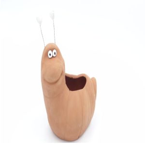 Terracotta Pot Animal Figurine - Cuttie worm